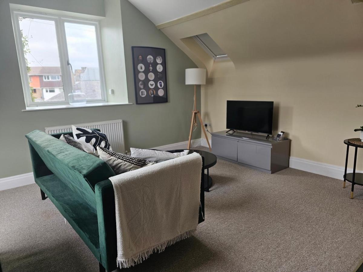 Apartament Charming 1-Bed Loft In Caerleon Newport  Zewnętrze zdjęcie